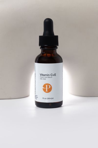 Сироватка з вітамінами С та Е Vitamin C+E Ferulic Acid Serum PHCES фото